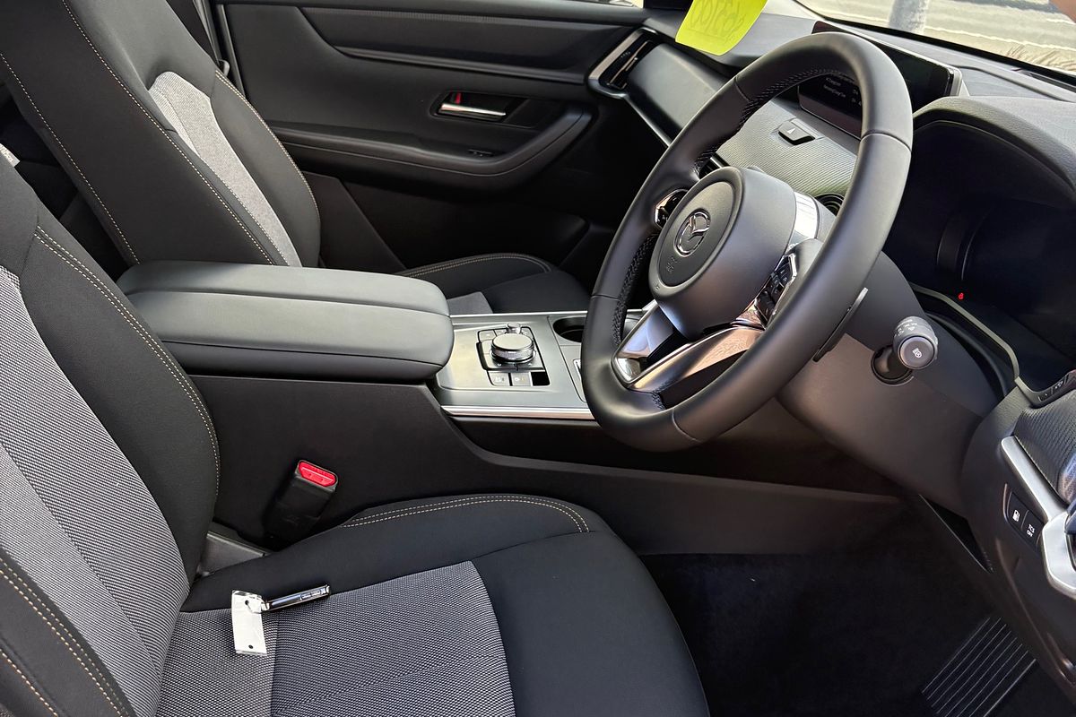 2025 Mazda CX-60 P50e Pure KH Series