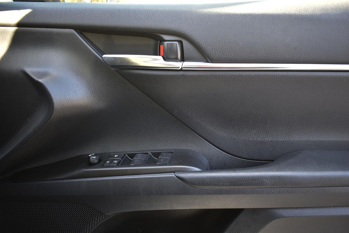 2024 Toyota Camry Ascent AXVH70R