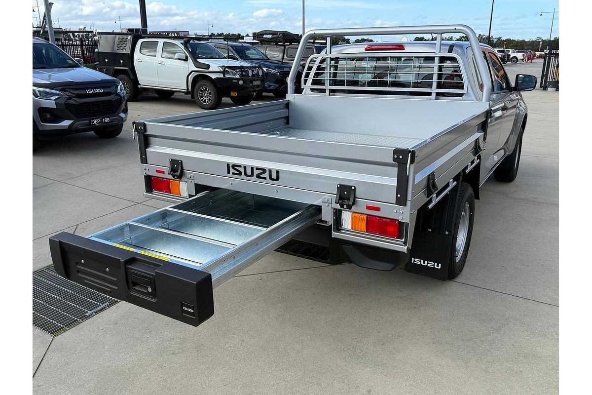 2025 Isuzu D-MAX SX 4X4