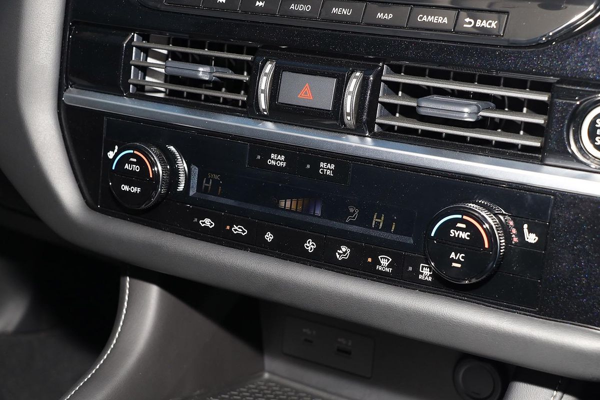 2024 Nissan Pathfinder ST-L R53