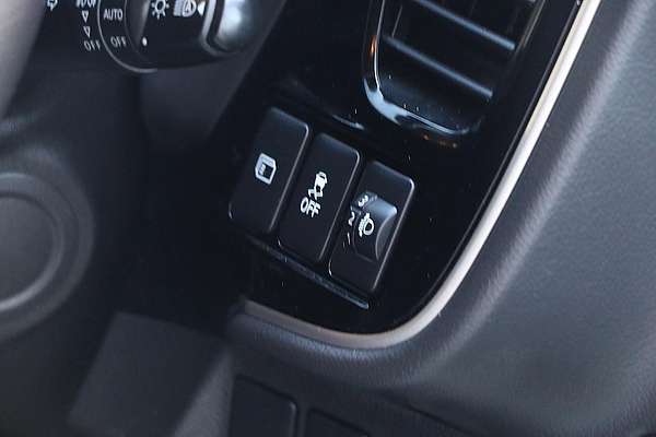 2019 Mitsubishi Outlander LS ZL