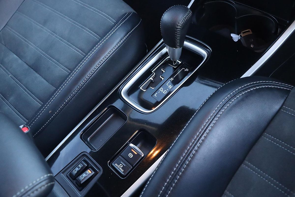 2019 Mitsubishi Outlander LS ZL