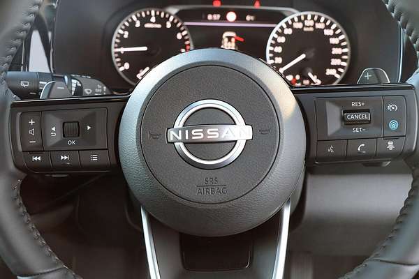 2024 Nissan Pathfinder ST-L R53