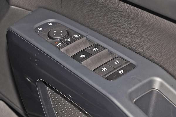 2024 Nissan Pathfinder ST-L R53
