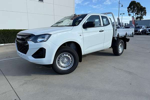 2025 Isuzu D-MAX SX High Ride Rear Wheel Drive