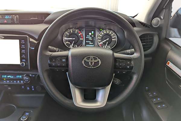 2024 Toyota Hilux SR GUN126R 4X4
