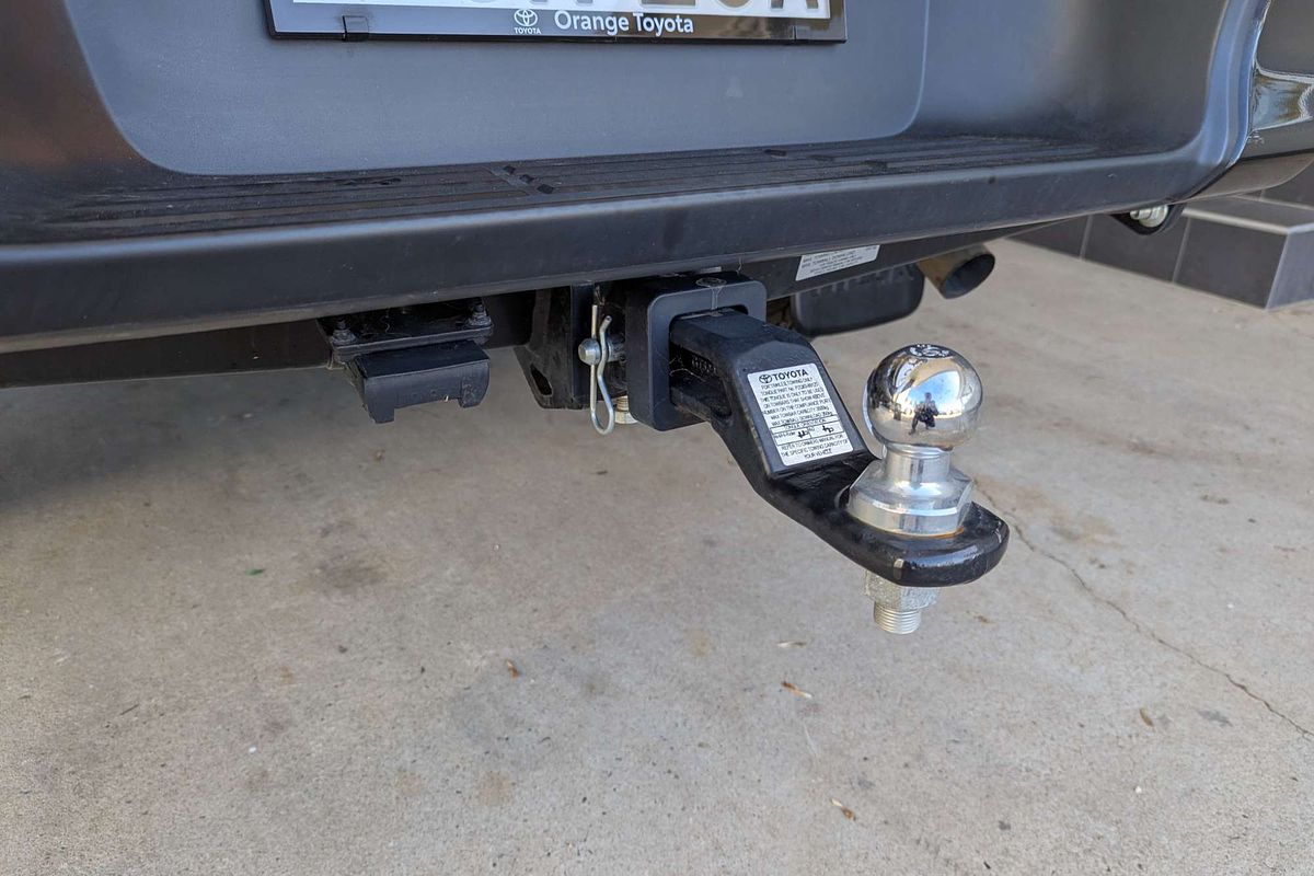 2024 Toyota Hilux SR GUN126R 4X4