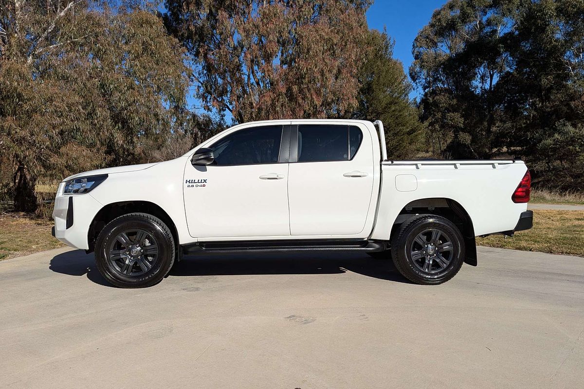 2024 Toyota Hilux SR GUN126R 4X4