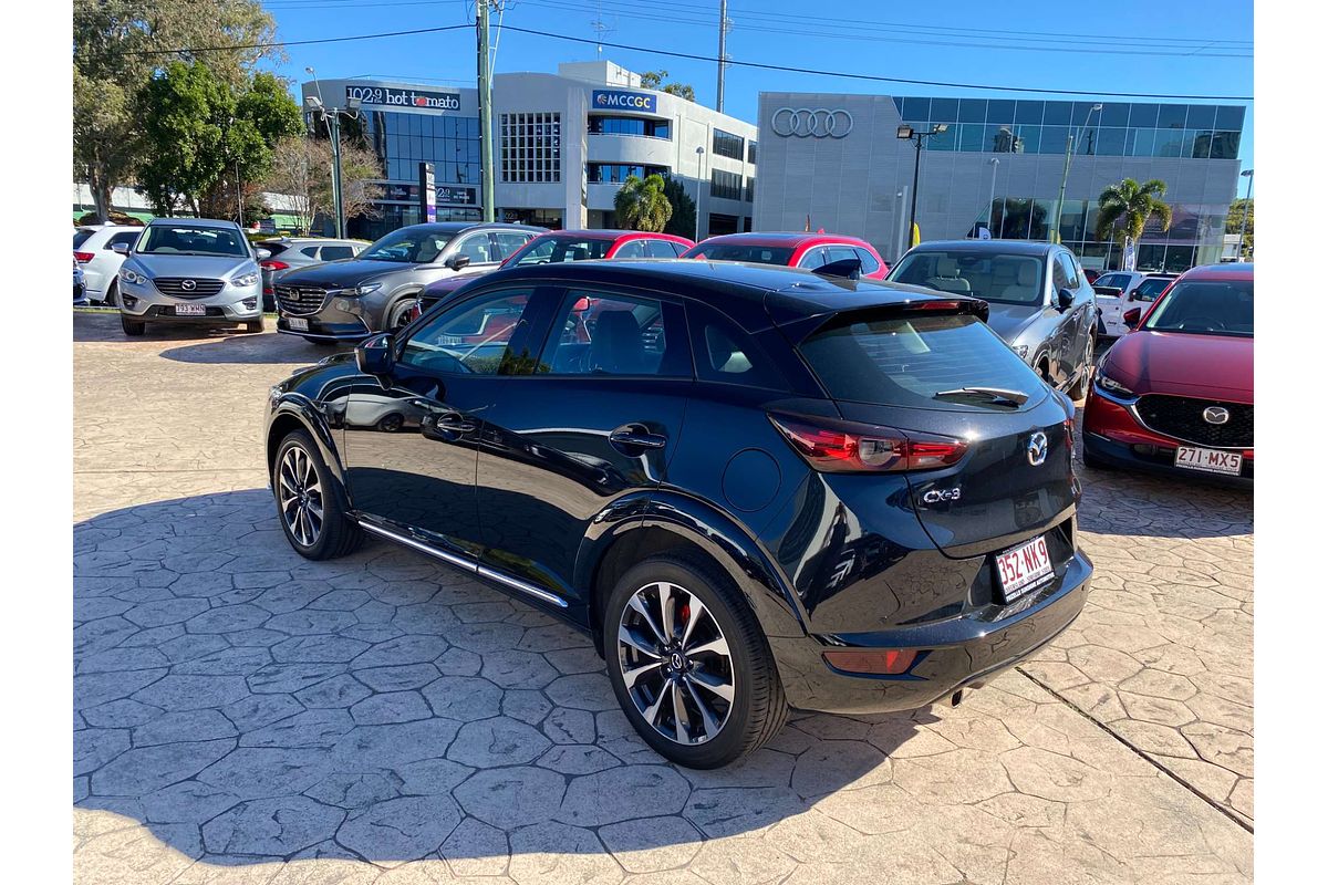 2022 Mazda CX-3 sTouring DK