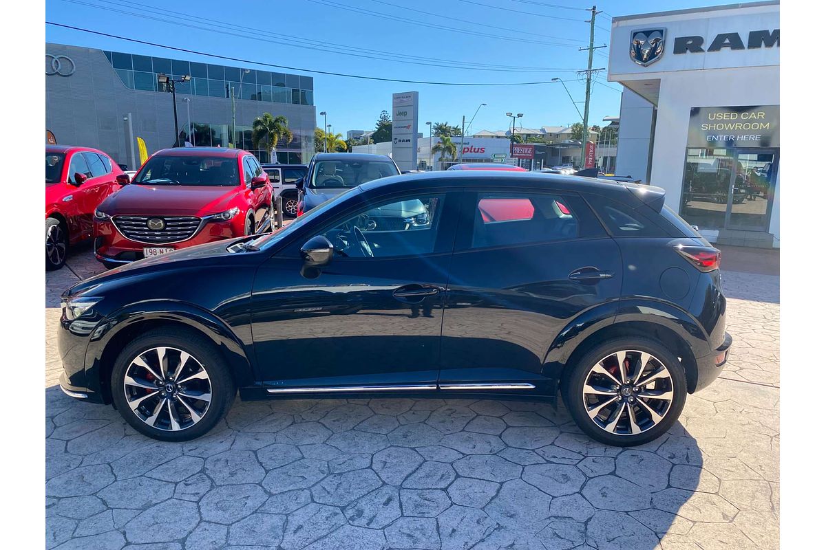 2022 Mazda CX-3 sTouring DK