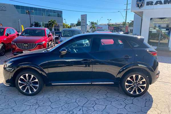 2022 Mazda CX-3 sTouring DK