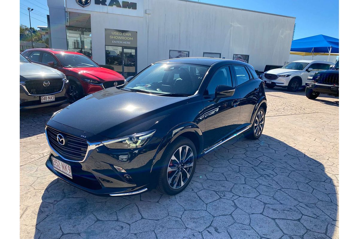2022 Mazda CX-3 sTouring DK