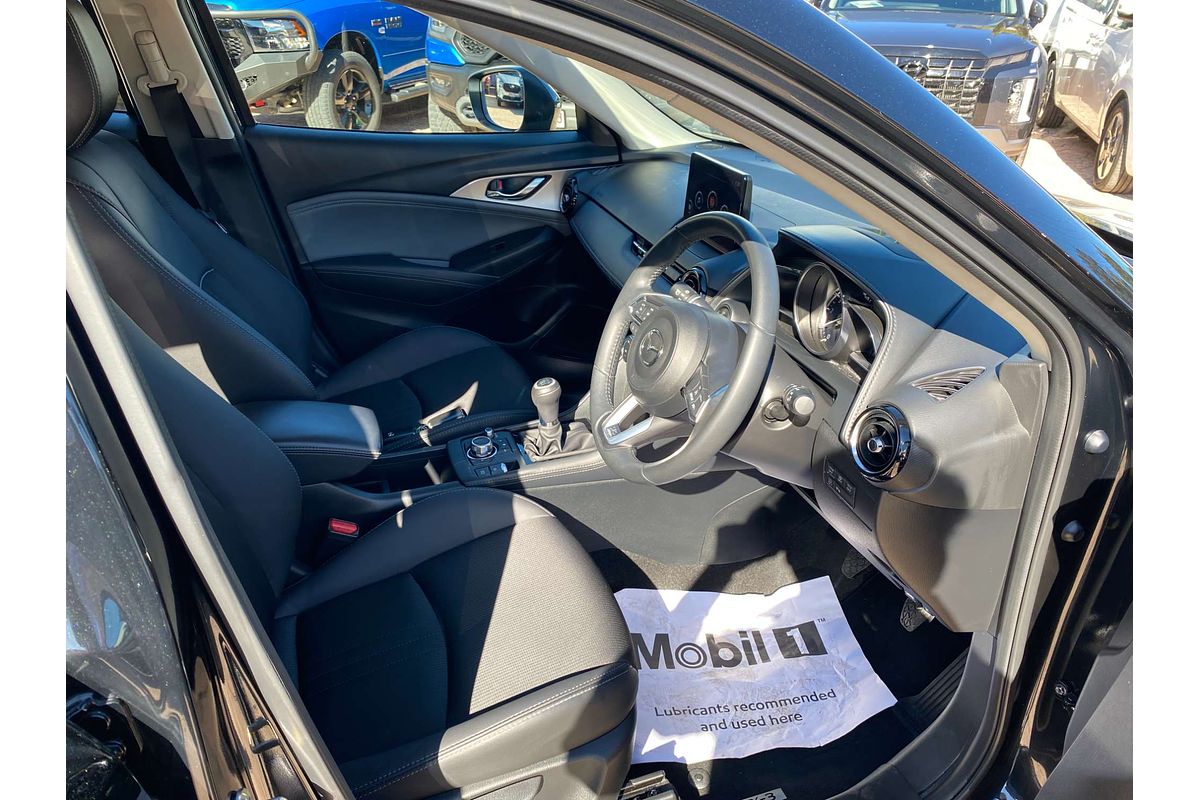 2022 Mazda CX-3 sTouring DK