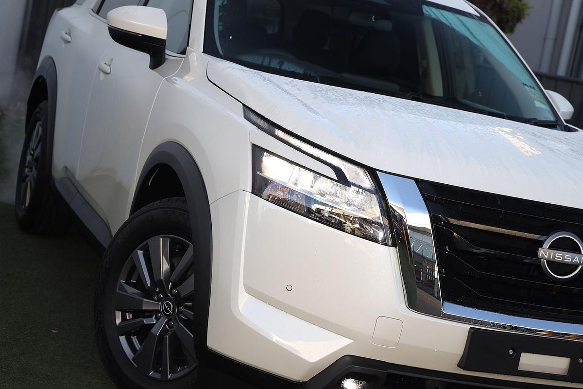2024 Nissan Pathfinder ST-L R53