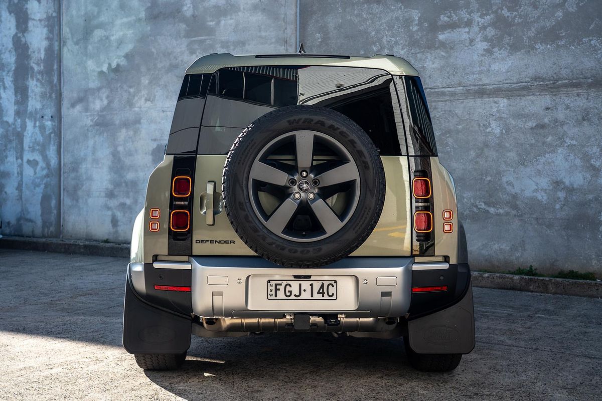 2023 Land Rover Defender 90 P300 S L663