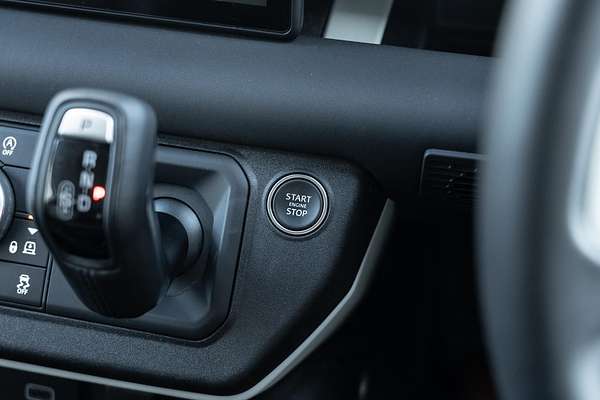 2023 Land Rover Defender 90 P300 S L663