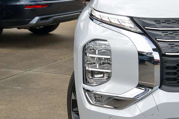 2024 Mitsubishi Outlander PHEV Exceed Tourer ZM