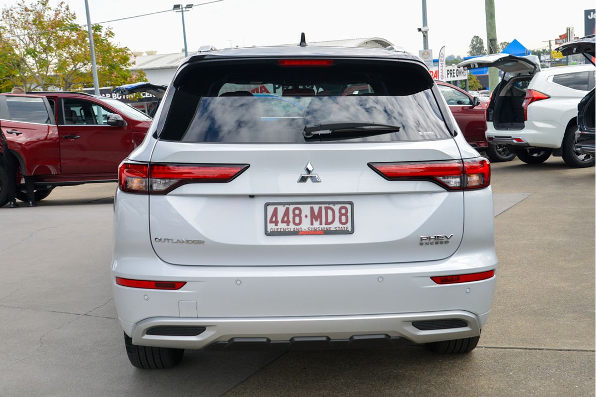 2024 Mitsubishi Outlander PHEV Exceed Tourer ZM