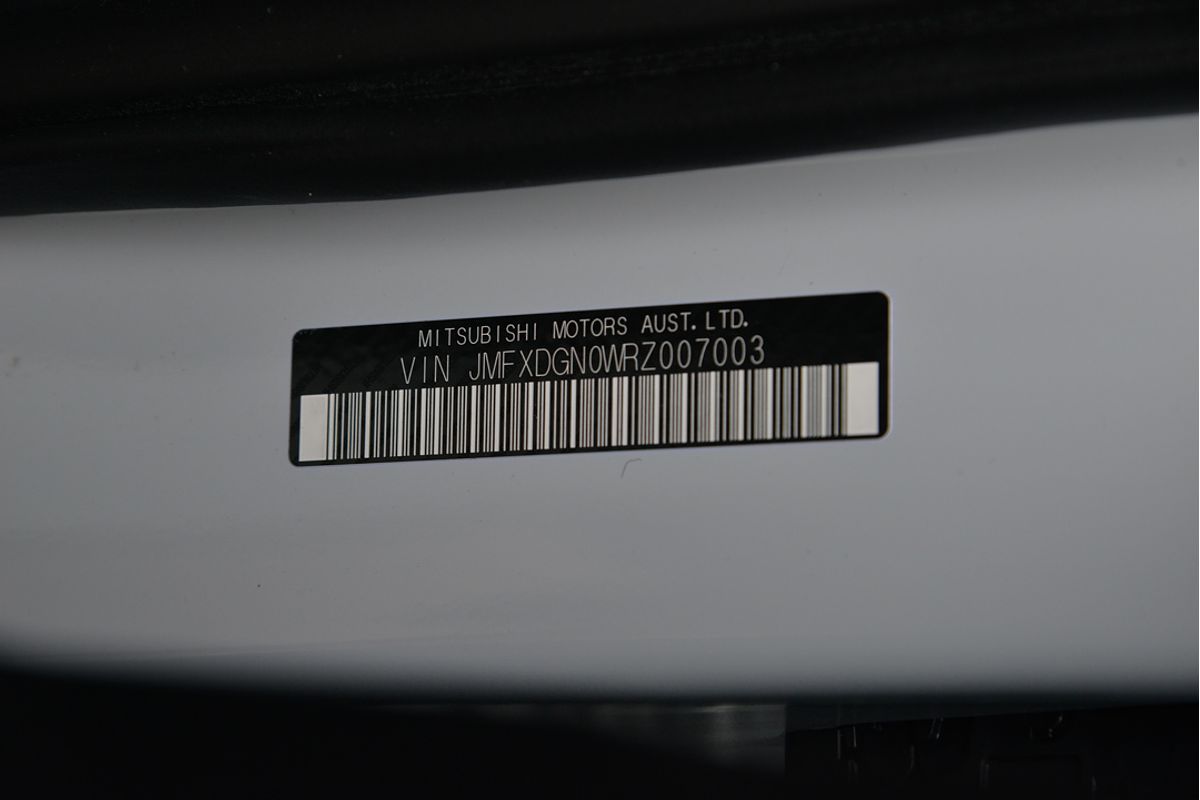 2024 Mitsubishi Outlander PHEV Exceed Tourer ZM