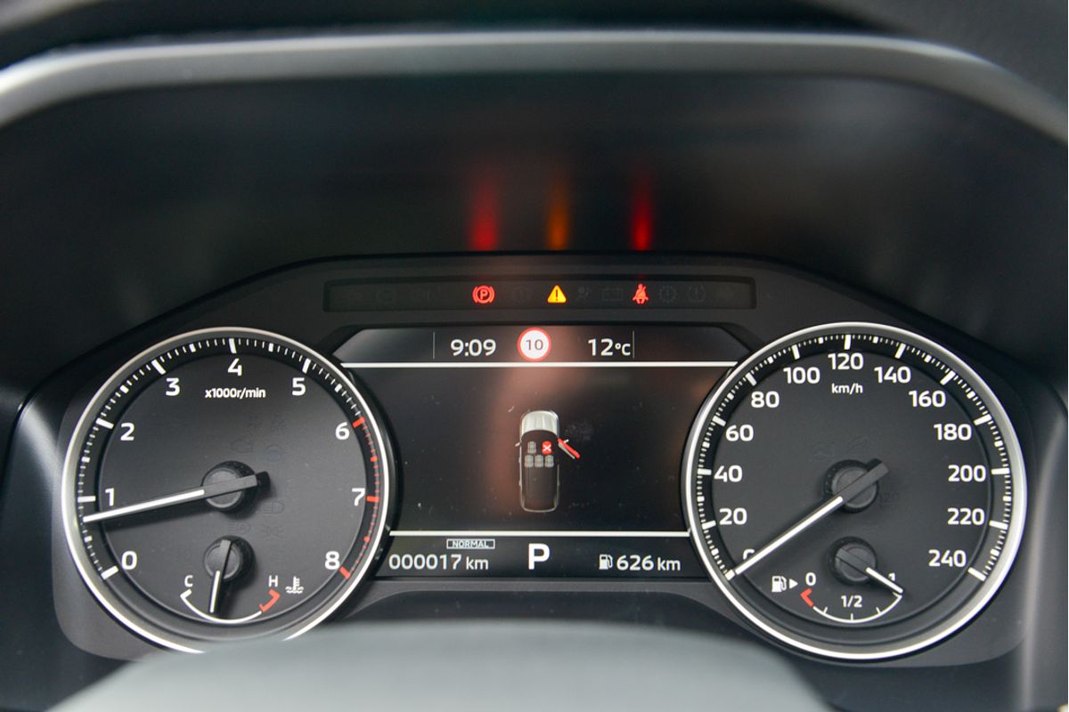 2024 Mitsubishi Outlander ES ZM