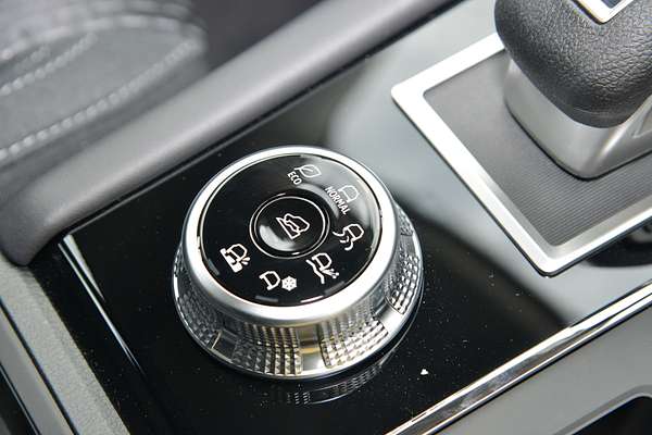 2024 Mitsubishi Outlander ES ZM