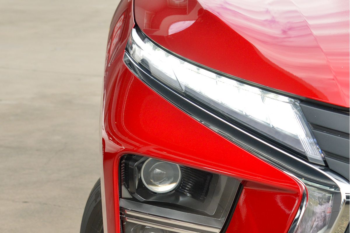 2024 Mitsubishi Eclipse Cross LS Black Edition YB