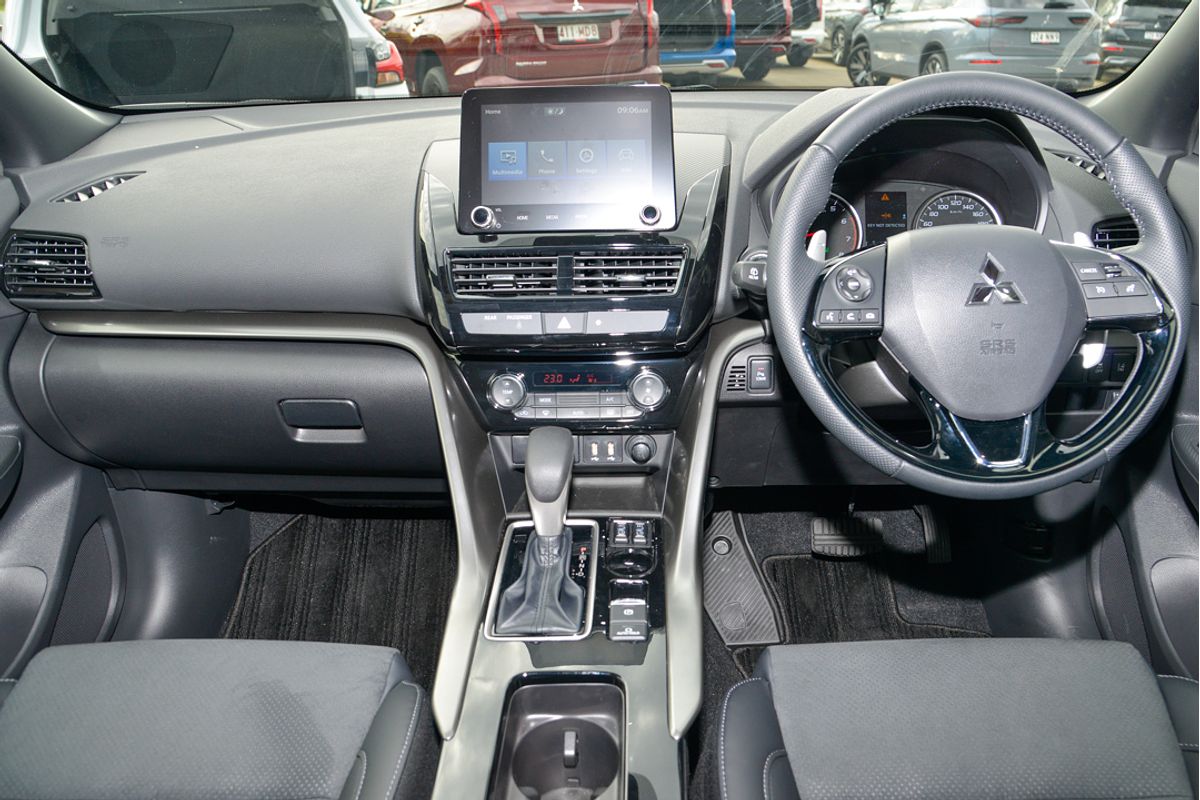 2024 Mitsubishi Eclipse Cross LS Black Edition YB
