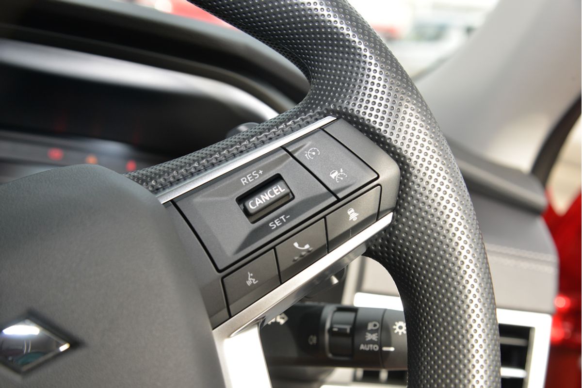 2024 Mitsubishi Outlander ES ZM