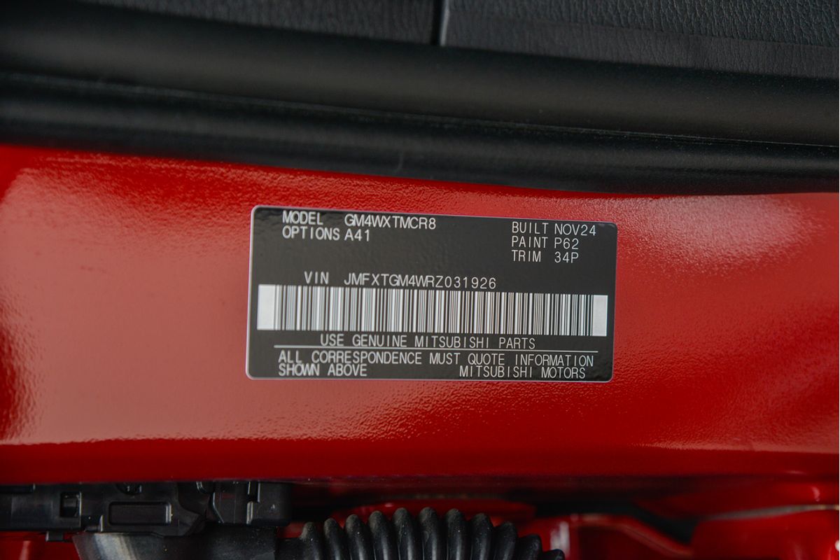 2024 Mitsubishi Outlander ES ZM
