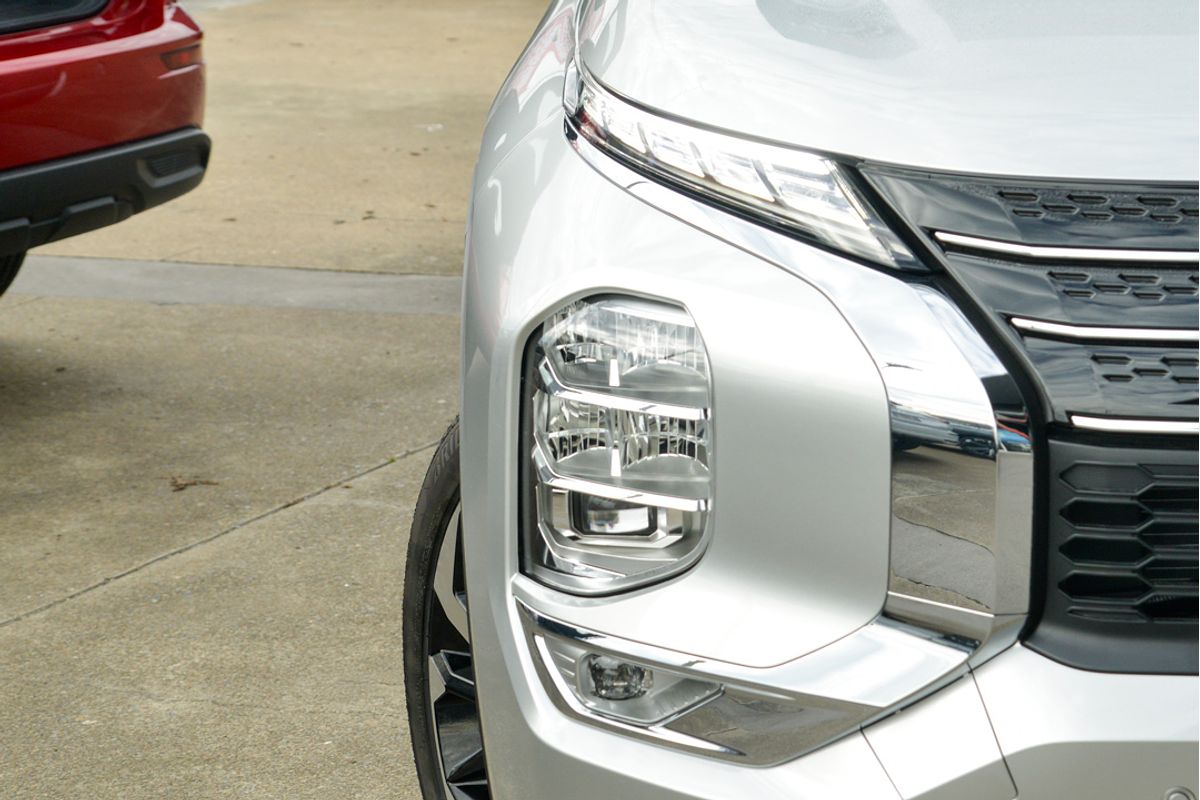 2024 Mitsubishi Outlander Exceed Tourer ZM