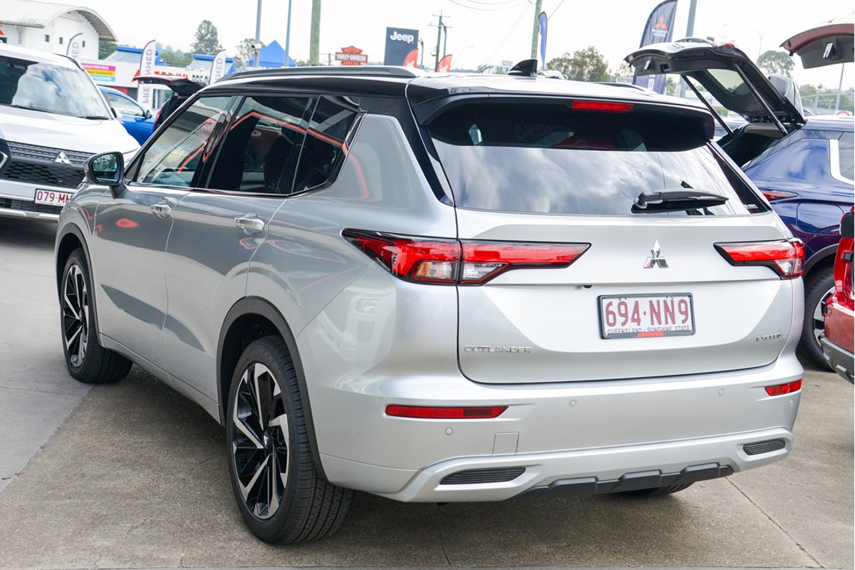 2024 Mitsubishi Outlander Exceed Tourer ZM