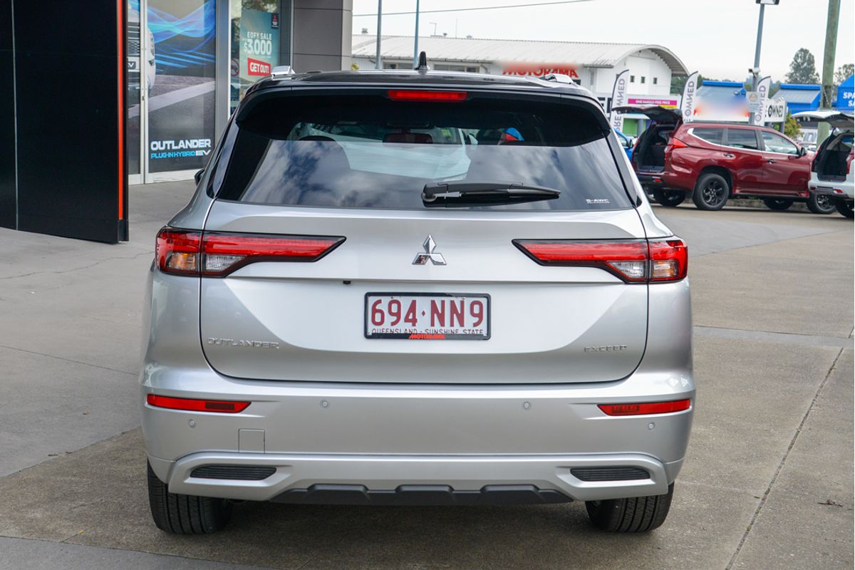 2024 Mitsubishi Outlander Exceed Tourer ZM