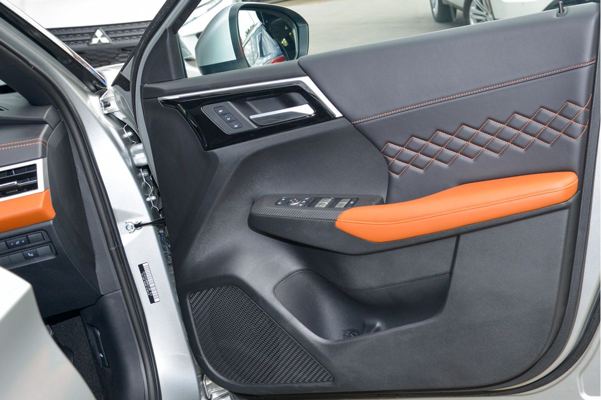 2024 Mitsubishi Outlander Exceed Tourer ZM