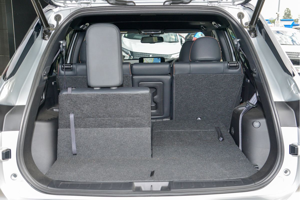 2024 Mitsubishi Outlander Exceed Tourer ZM