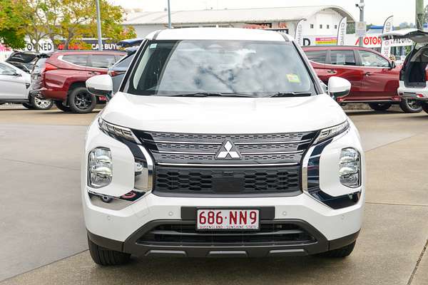 2024 Mitsubishi Outlander ES ZM