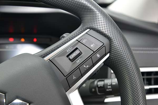 2024 Mitsubishi Outlander ES ZM