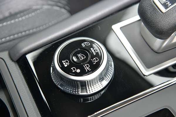 2024 Mitsubishi Outlander ES ZM