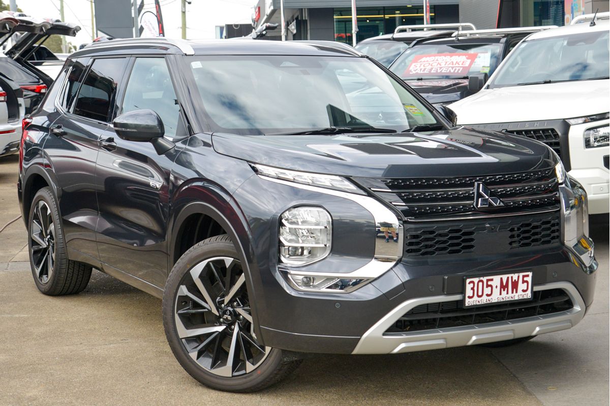 2024 Mitsubishi Outlander PHEV Exceed ZM