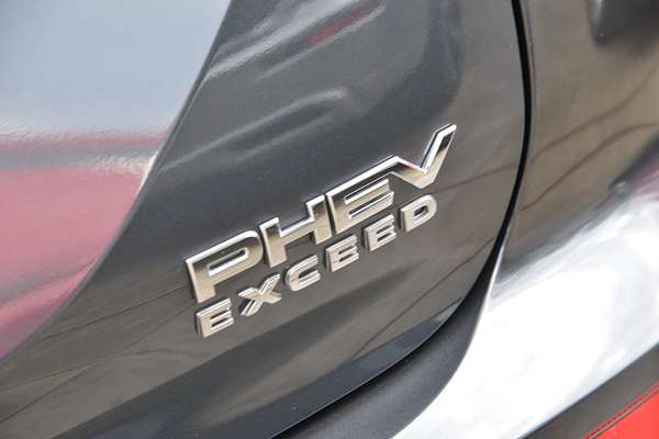 2024 Mitsubishi Outlander PHEV Exceed ZM