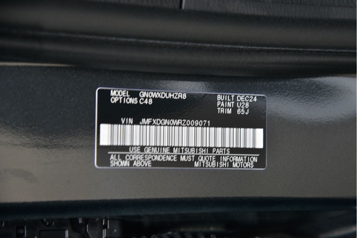 2024 Mitsubishi Outlander PHEV Exceed ZM