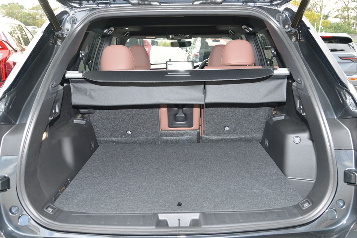 2025 Mitsubishi Outlander Exceed Tourer ZM
