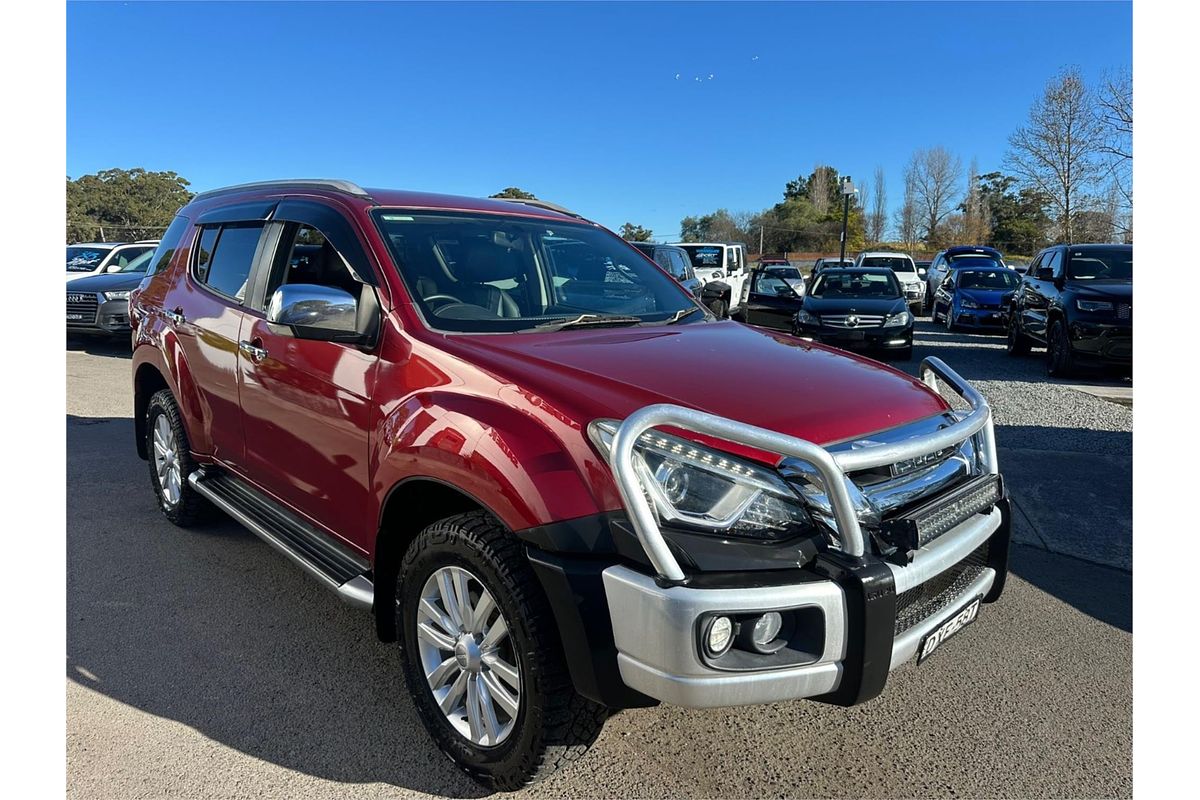 2018 Isuzu MU-X LS-T