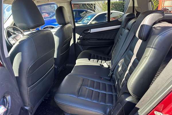 2018 Isuzu MU-X LS-T