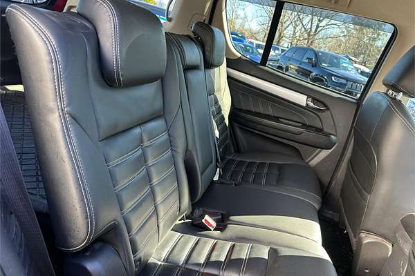 2018 Isuzu MU-X LS-T