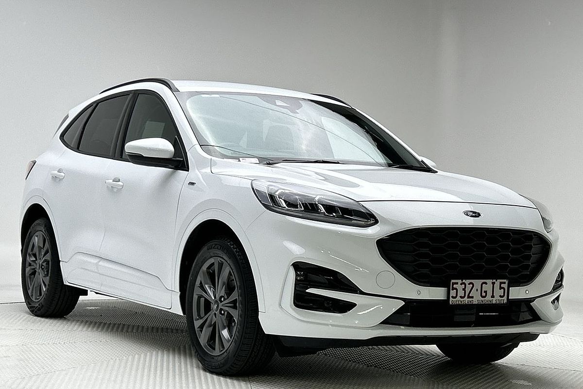 2022 Ford Escape ST-Line ZH