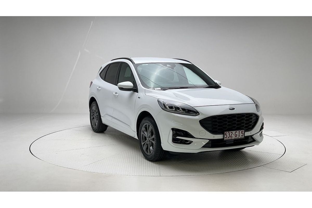 2022 Ford Escape ST-Line ZH