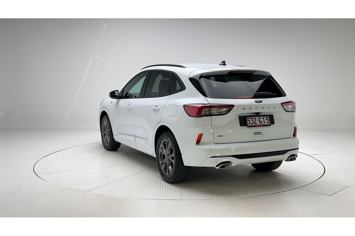 2022 Ford Escape ST-Line ZH