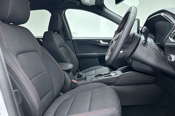 2022 Ford Escape ST-Line ZH