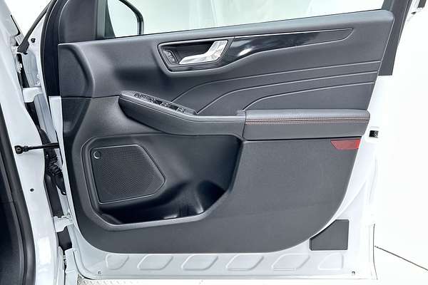 2022 Ford Escape ST-Line ZH