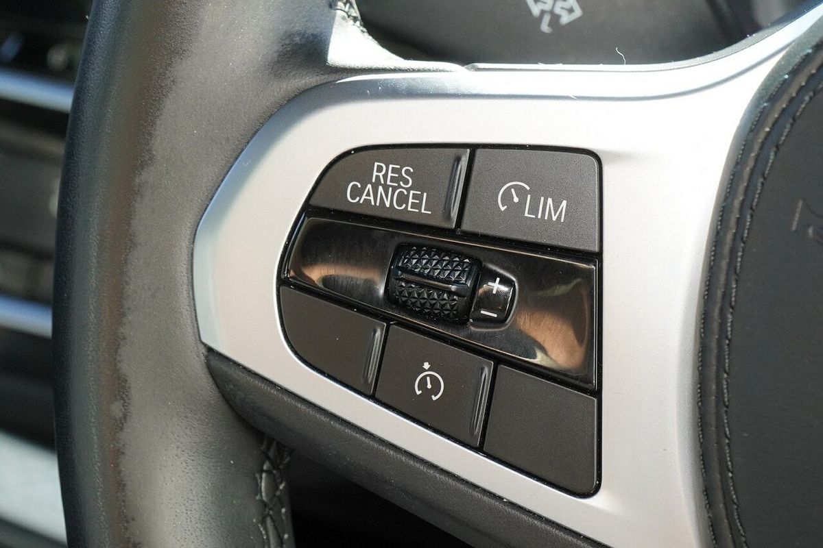 2020 BMW X3 sDrive20i G01